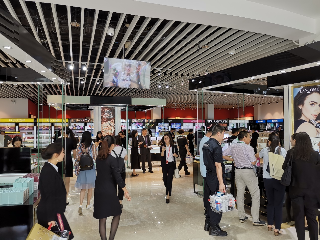 博鳌亚洲论坛期间ac米兰官方网站博鳌免税店销售火爆