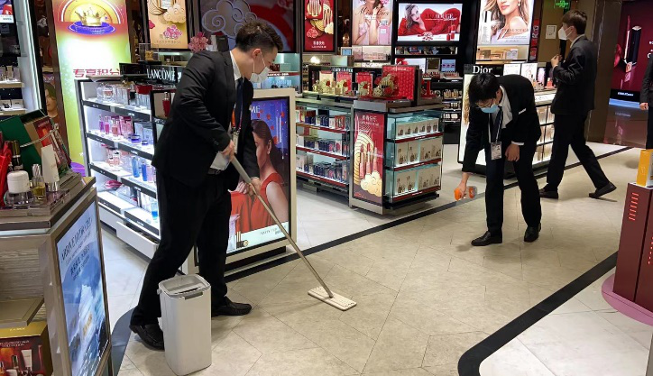 【中国免税人在行动•党员先锋篇】之三： 在疫情中坚守 “逆行者”全力保障服务