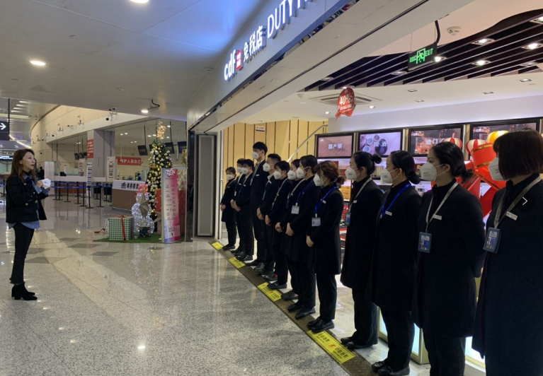 【中国免税人在行动·一线直击篇】之十三： 疫情面前显担当，平凡点滴筑坚毅